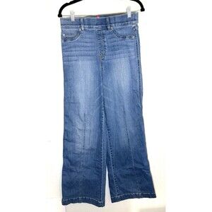 Spanx Seamed Front Wide Leg Jeans in a vintage indigo wash Size Medium